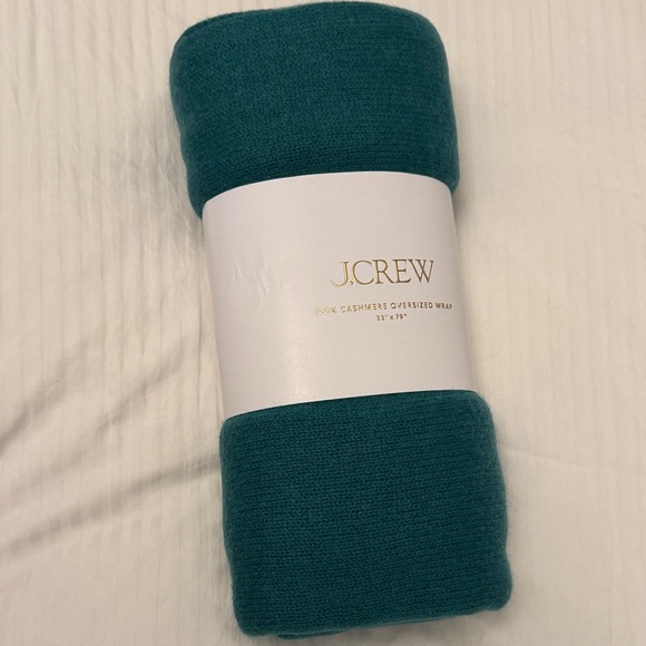 New J.Crew Deep Teal Cashmere Wrap - Picture 2 of 2